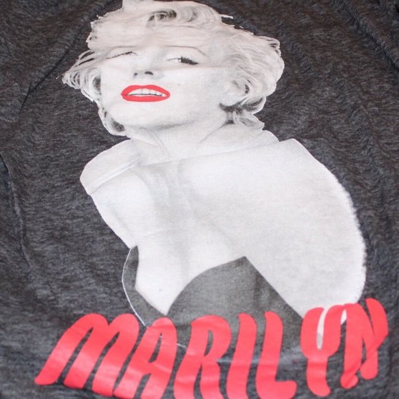 ⋆ SOLD ⋆ - Picture 4 of 4